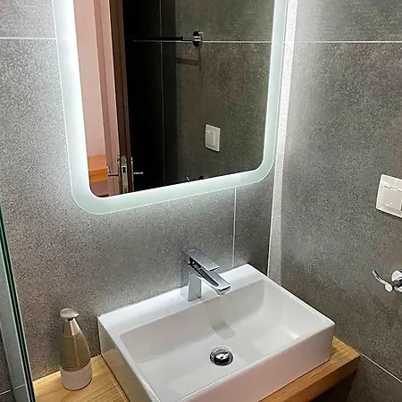 Hotel Golden Evelyn 4*
