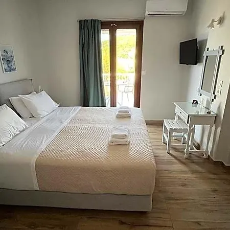 Hotel Golden Evelyn 4*